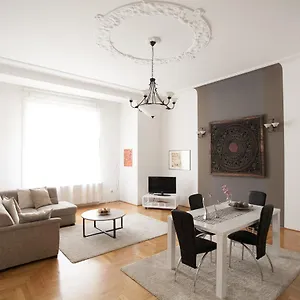  Appartement Royal Center